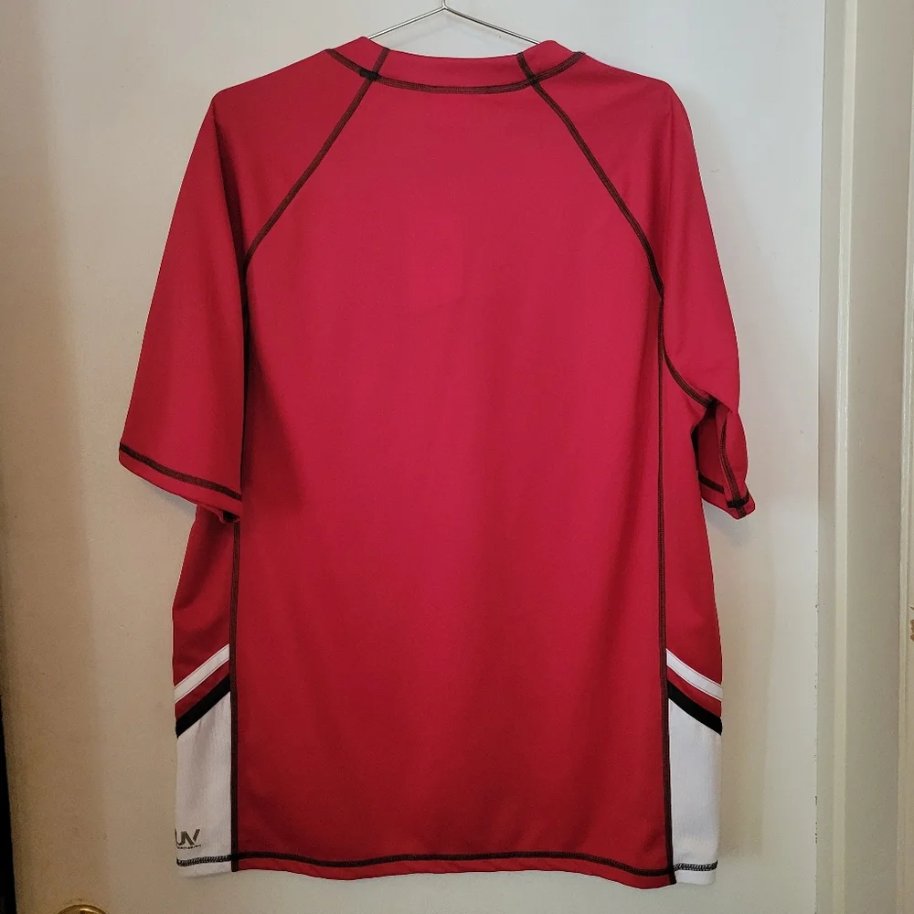 NWT Speedo Men's Swim Shirt - Picture 2 of 7